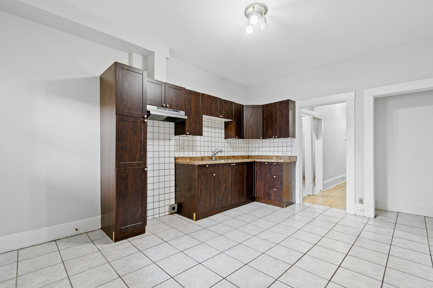 49 Dumas Rue, Gatineau, QC, J8Y 2N2 - 2
