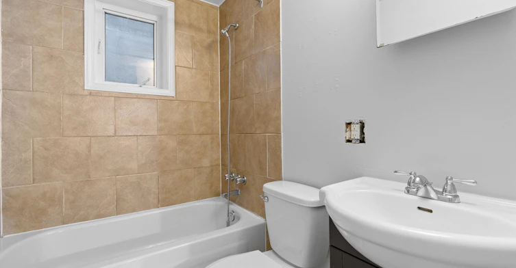 49 Dumas Rue, Gatineau, QC, J8Y 2N2 - 9