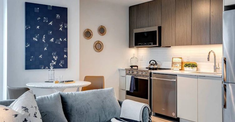 2211-10110 120 Street NW, Edmonton, AB, T5K 0M5 - 46