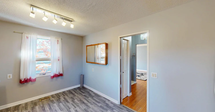 23 Woodbrook Way Southwest, Calgary, AB, T2W 4J7 - 5