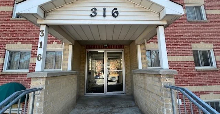 316 Kingsdale Avenue, Kingston, ON, K7M 8S2 - 2