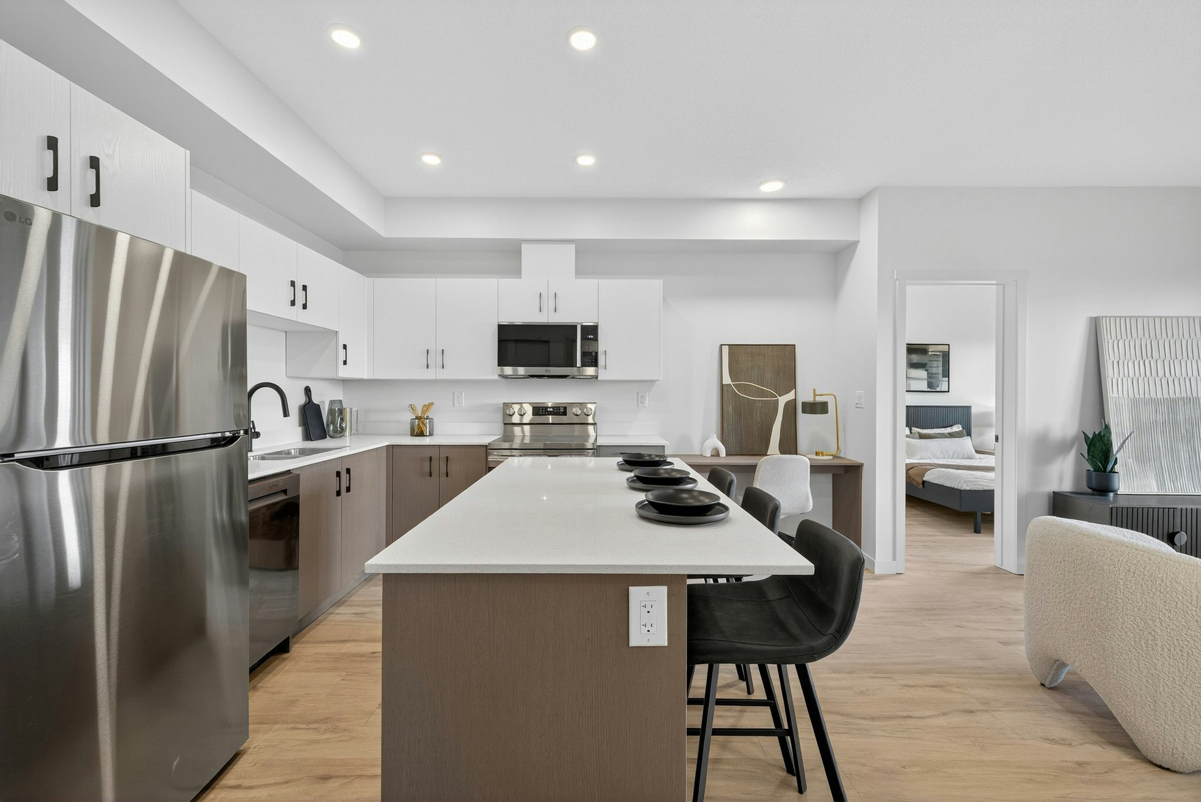 355 Clareview Station Drive Northwest, Edmonton, AB, T5Y 4L3 - 3
