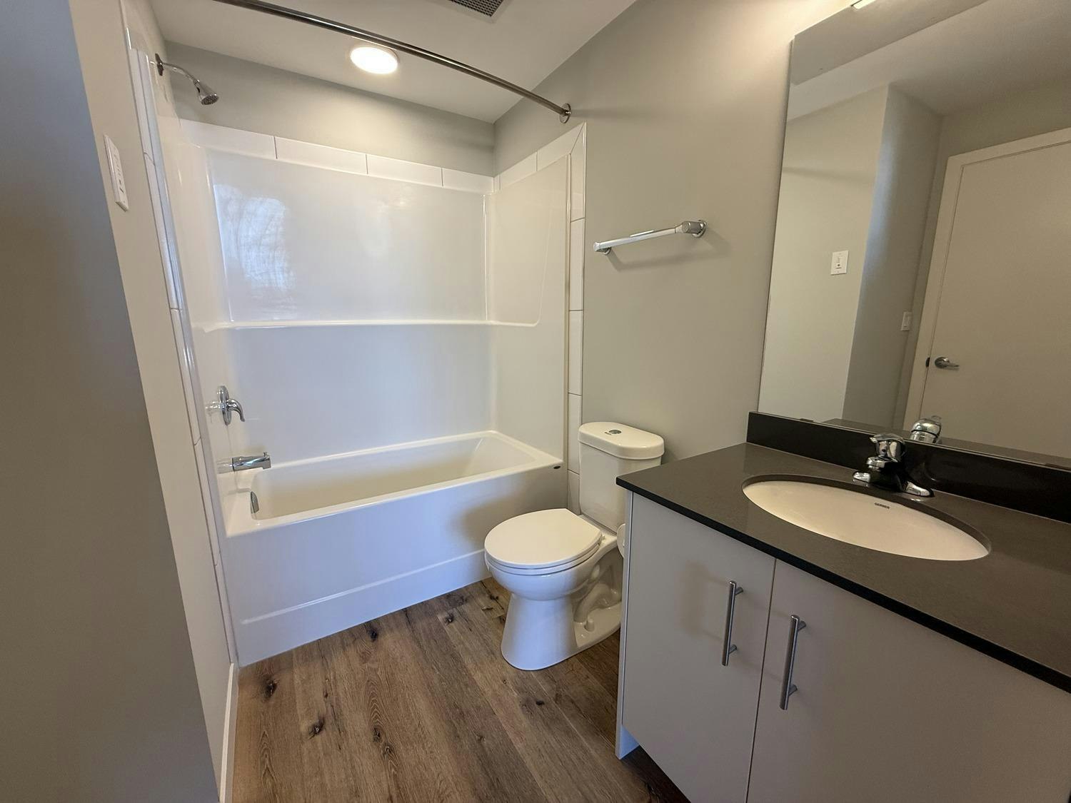 405C-395 Conklin Road, Brantford, ON, N3T 0S5 - 6