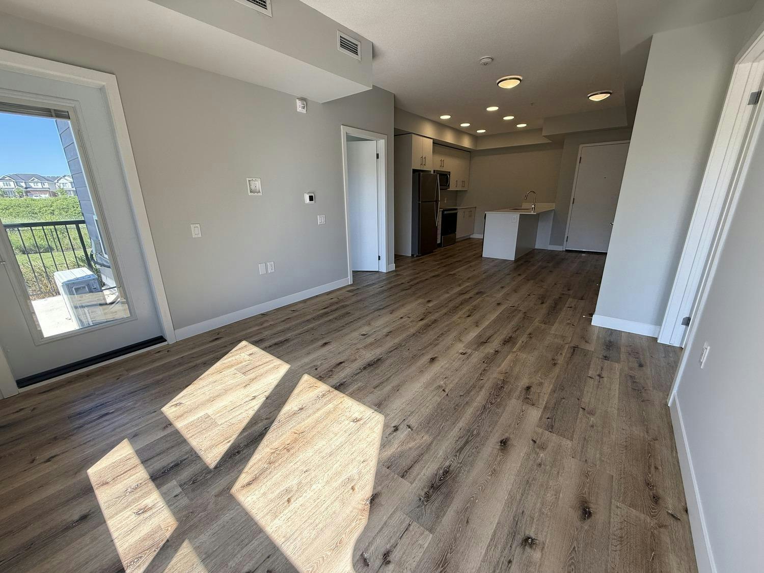 102D-395 Conklin Road, Brantford, ON, N3T 0S5 - 2