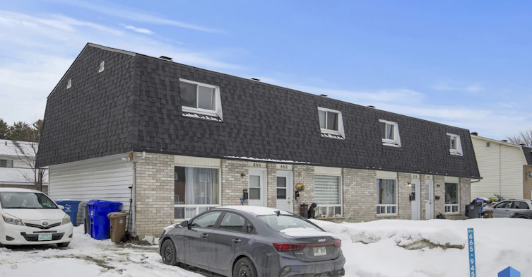 866 Charette Rue, Gatineau, QC, J8L 2Z1