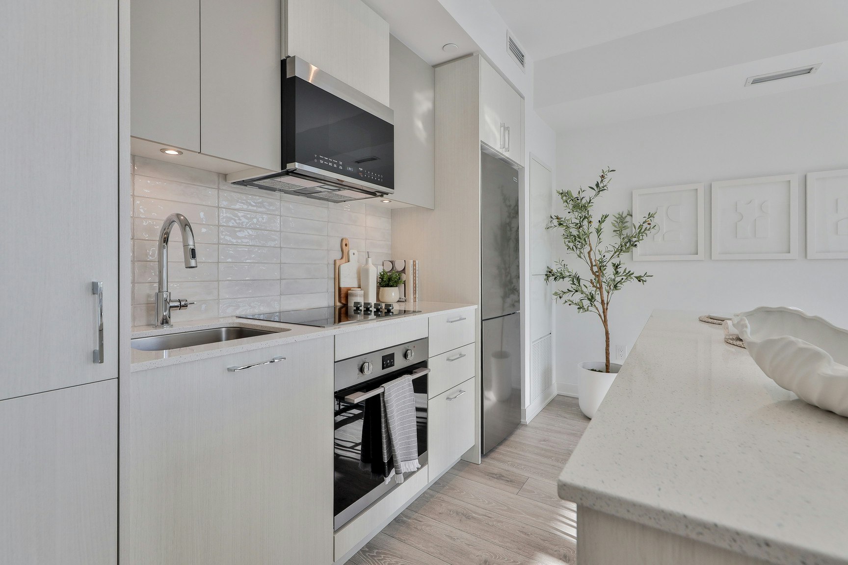 30 Dreamers Way, Toronto, ON, M5A 2G5 - 18