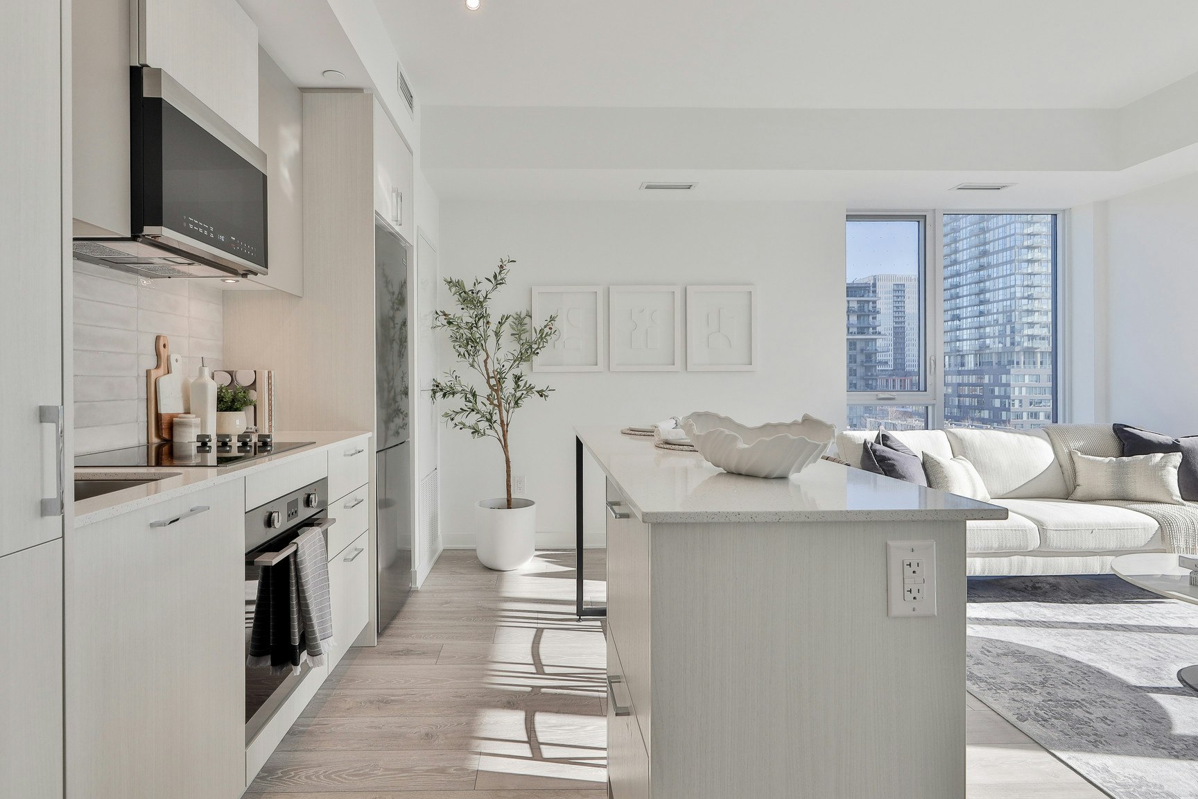 30 Dreamers Way, Toronto, ON, M5A 2G5 - 17