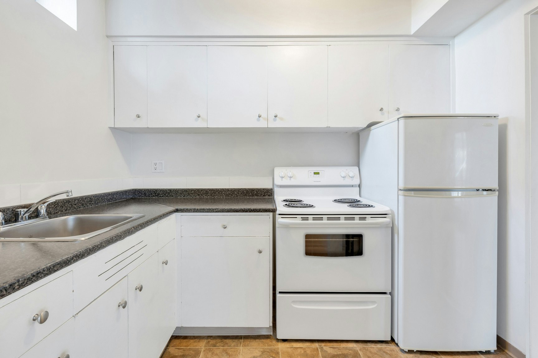 22-1609 Harwood Street, Vancouver, BC, V6G 1Y1 - 5