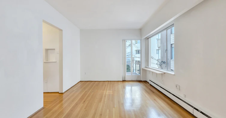 22-1609 Harwood Street, Vancouver, BC, V6G 1Y1
