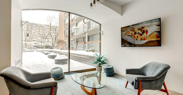 0714-3355 Queen Mary Road, Montréal, QC, H3T 1W7 - 9