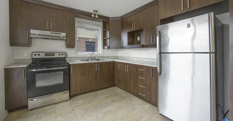 543 Des Grives Boulevard, Gatineau, QC, J9A 0C2 - 2