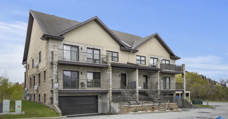 543 Des Grives Boulevard, Gatineau, QC, J9A 0C2