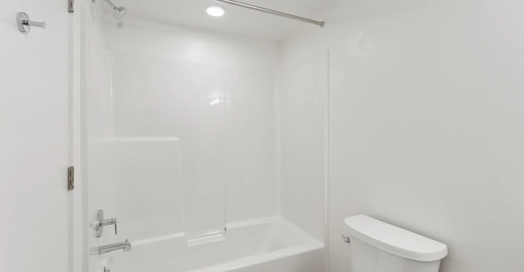 306-340 Campbell Street, Nanaimo, BC, V9R 0M4 - 2