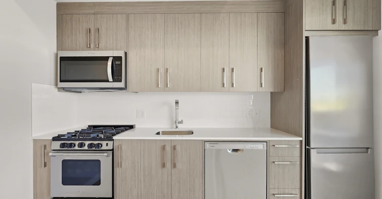 512-110 18a Street, Calgary, AB, T2N 5G5 - 3