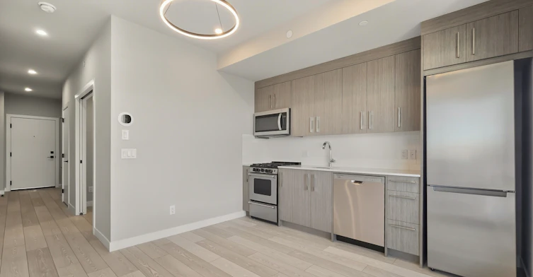 512-110 18a Street, Calgary, AB, T2N 5G5 - 5
