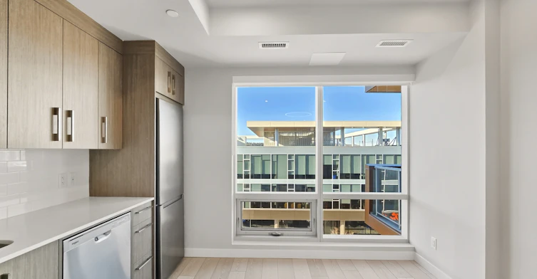 512-110 18a Street, Calgary, AB, T2N 5G5 - 4