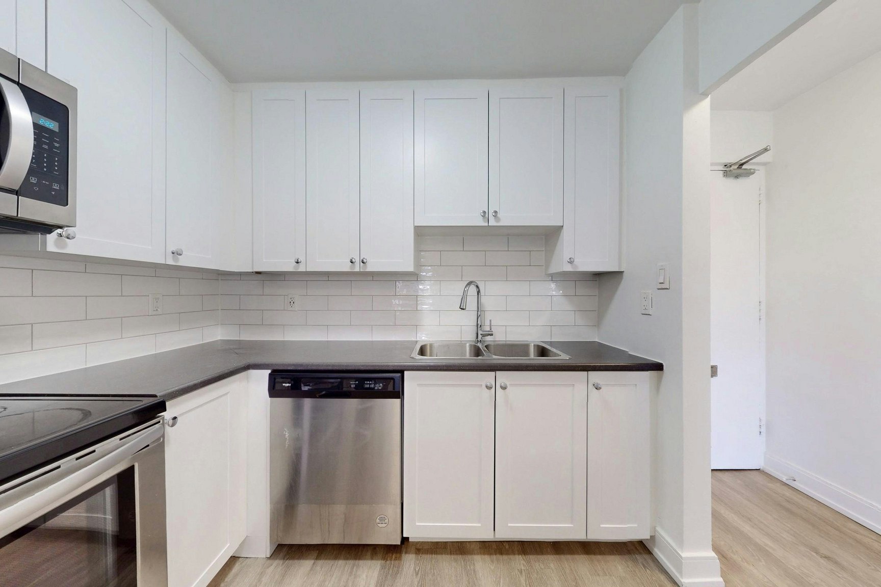 0405-530 Proudfoot Lane, London, ON, N6H 1W3 - 2