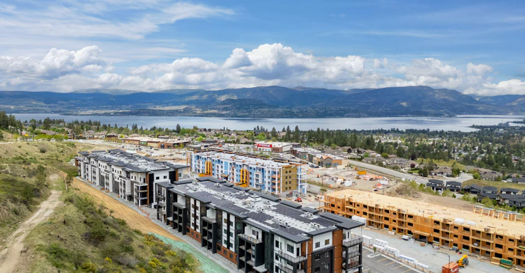 1055 Frost Road, Kelowna, BC, V1W 0E4