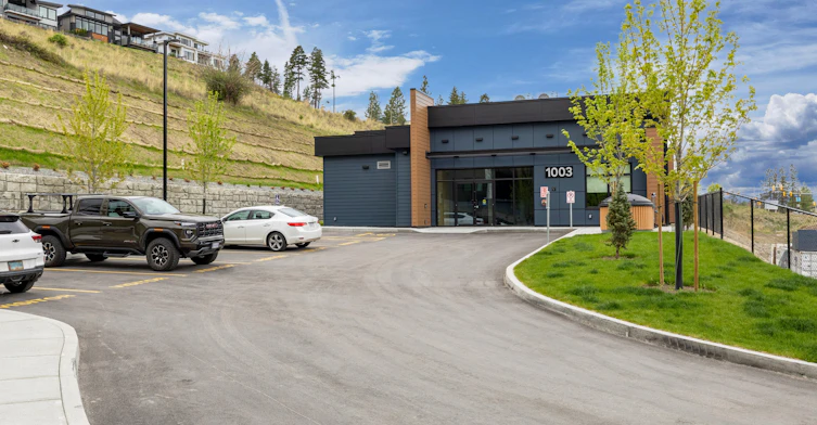 1055 Frost Road, Kelowna, BC, V1W 0E4 - 20