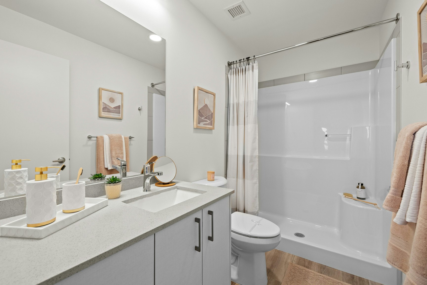 1055 Frost Road, Kelowna, BC, V1W 0E4 - 16