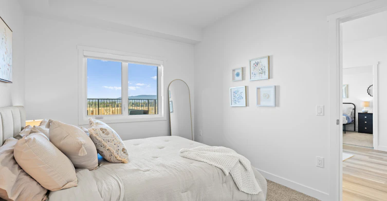 1055 Frost Road, Kelowna, BC, V1W 0E4 - 24