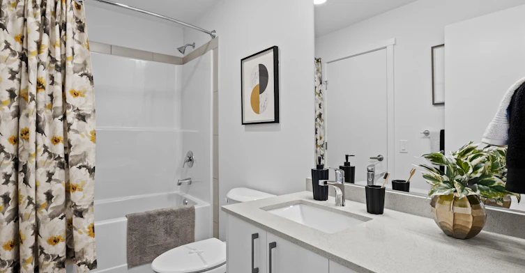 P2211-1055 Frost Road, Kelowna, BC, V1W 0E4 - 23