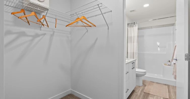 P2211-1055 Frost Road, Kelowna, BC, V1W 0E4 - 9