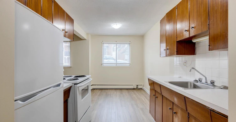 16507 83 Avenue Northwest, Edmonton, AB, T5R 3V8