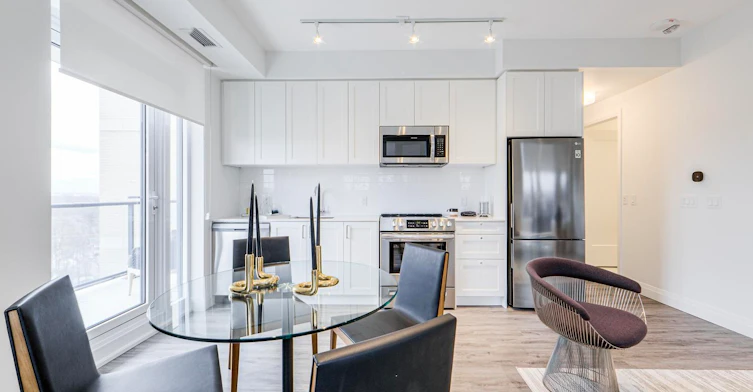 102-299 The Kingsway, Toronto, ON, M9A 3A9 - 68