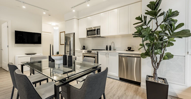 311-299 The Kingsway, Toronto, ON, M9A 3A9 - 13