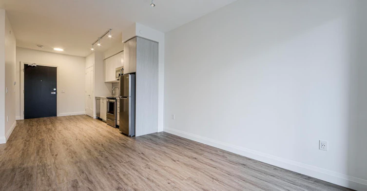404-9 Saint Stevens Court, Toronto, ON, M9A 0E9 - 13