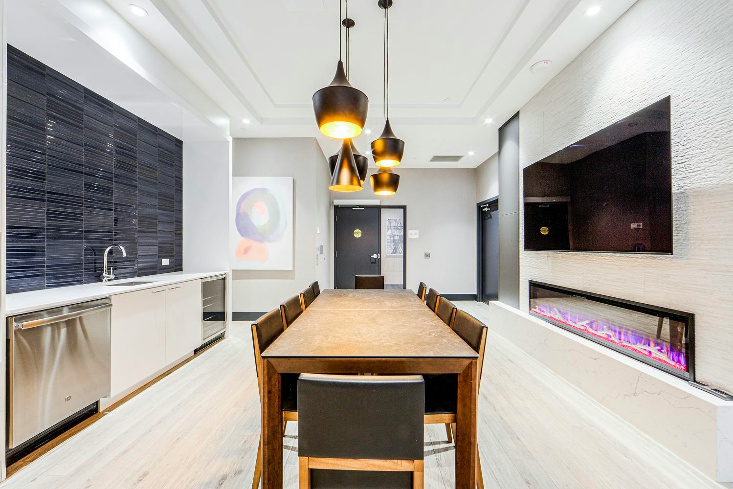 404-9 Saint Stevens Court, Toronto, ON, M9A 0E9 - 26