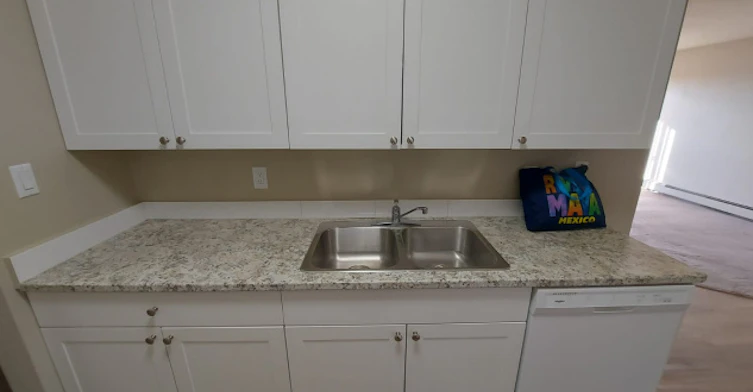 4601 48 Avenue, Red Deer, AB, T4N 3S8 - 6