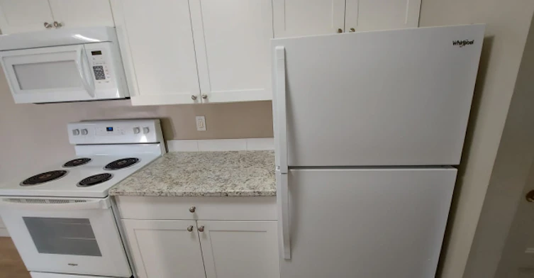4601 48 Avenue, Red Deer, AB, T4N 3S8 - 3