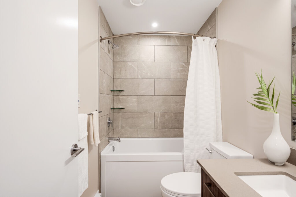 521-45 East Gorge Road, Victoria, BC, V9A 0J8 - 10