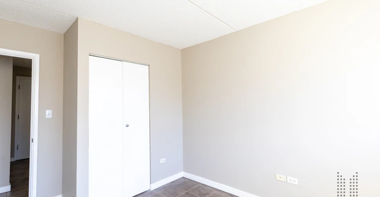 612 4 Avenue NE, Calgary, AB, T2E 0K2 - 32