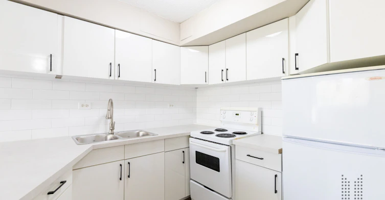 612 4 Avenue NE, Calgary, AB, T2E 0K2 - 28