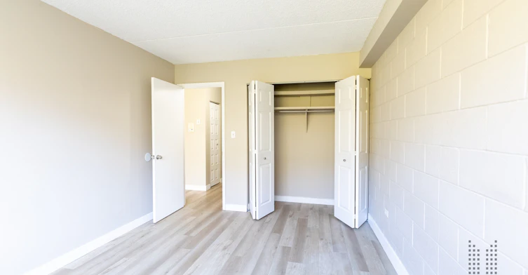 612 4 Avenue NE, Calgary, AB, T2E 0K2 - 26