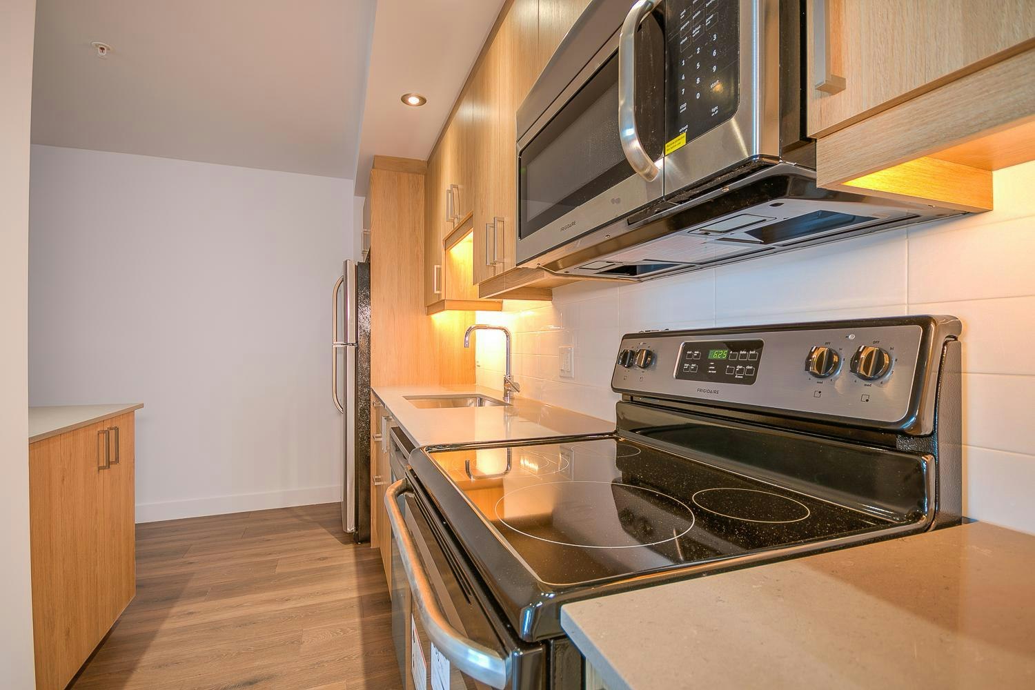 703-7407 Mountain Rue Sights, Montréal, QC, H4P 0B6 - 6