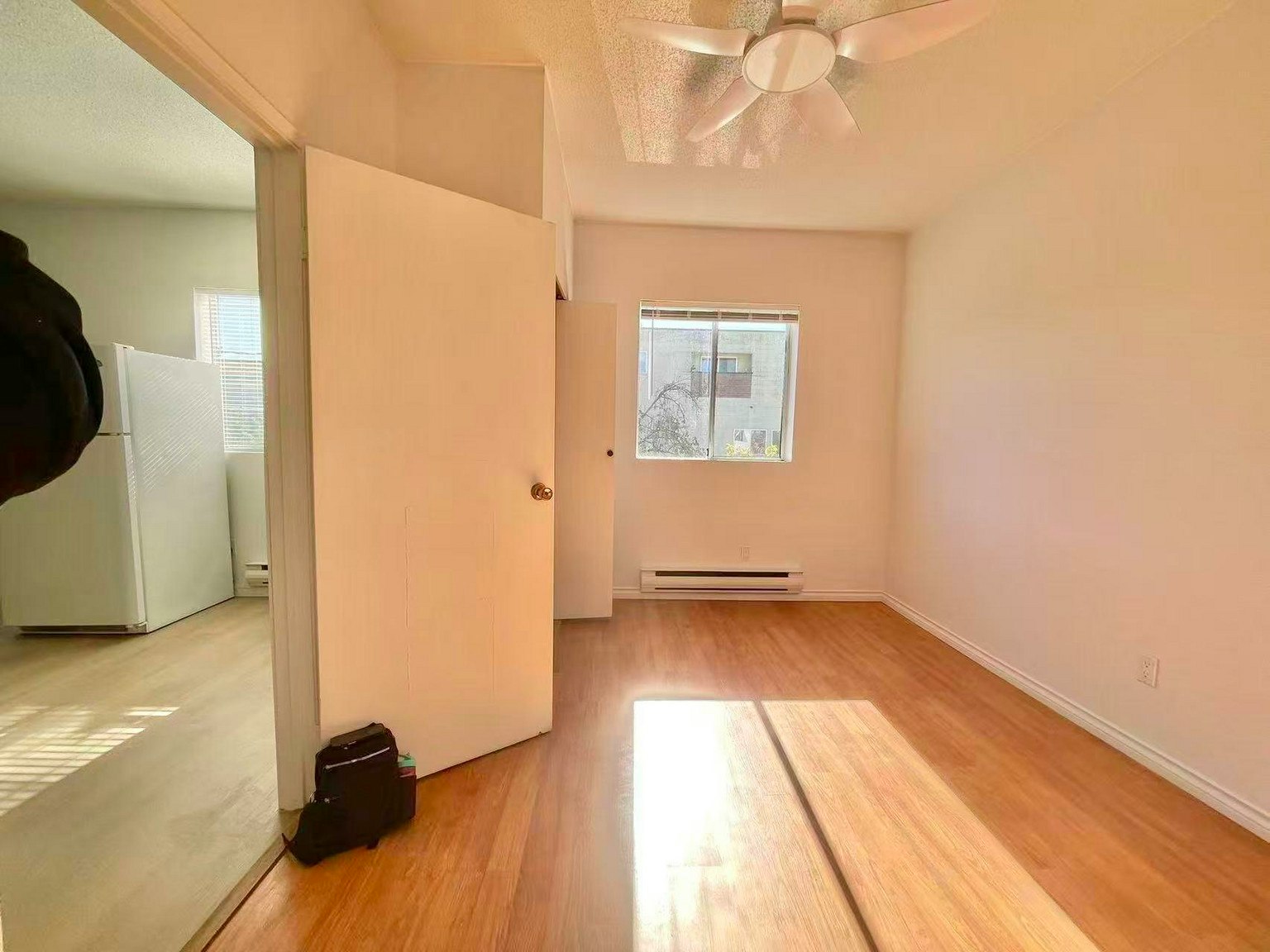 3290 Main Street, Vancouver, BC, V5V 3M5 - 2