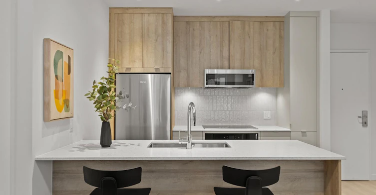 150 Du Séminaire Rue, Montréal, QC, H3C 2A3 - 3