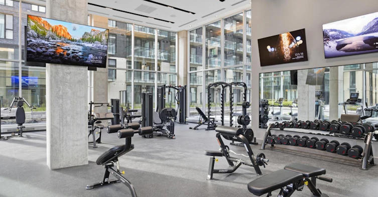 150 Du Séminaire Rue, Montréal, QC, H3C 2A3