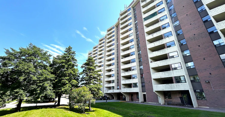 1014-1260 Marlborough Court, Oakville, ON, L6H 3H5 - 2