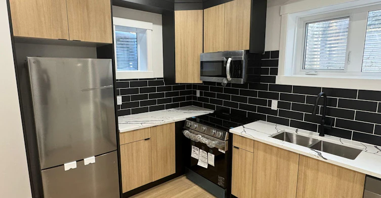 116 43 Avenue Northeast, Calgary, AB, T2E 3A9