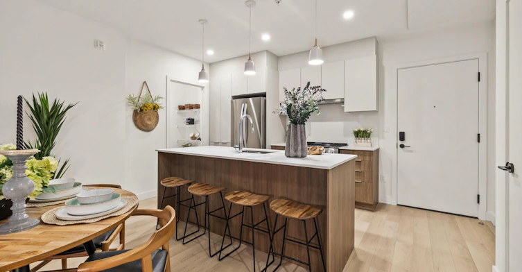 601 Mountaineer Private, Ottawa, ON, K1G 6Y8 - 8