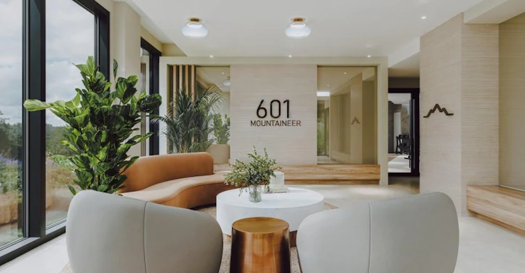 601 Mountaineer Private, Ottawa, ON, K1G 6Y8 - 4