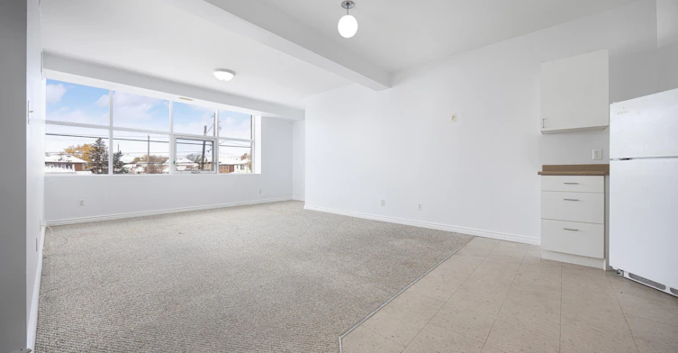 4-3433 Bathurst Street, Toronto, ON, M6A 2C3 - 9