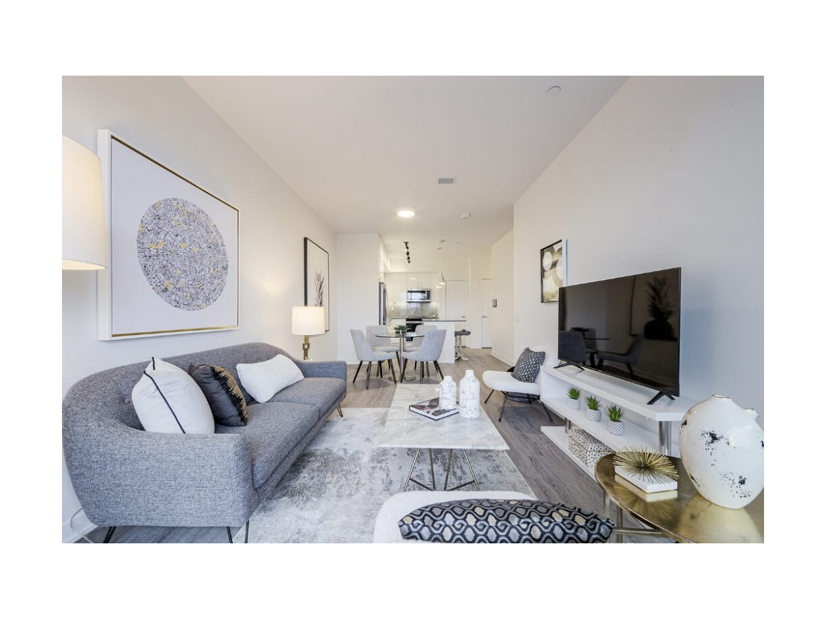 1501-2215 Sheridan Park Drive, Mississauga, ON, L5K 0B2
