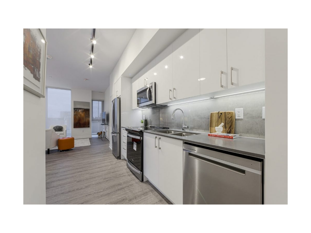 1501-2215 Sheridan Park Drive, Mississauga, ON, L5K 0B2 - 2