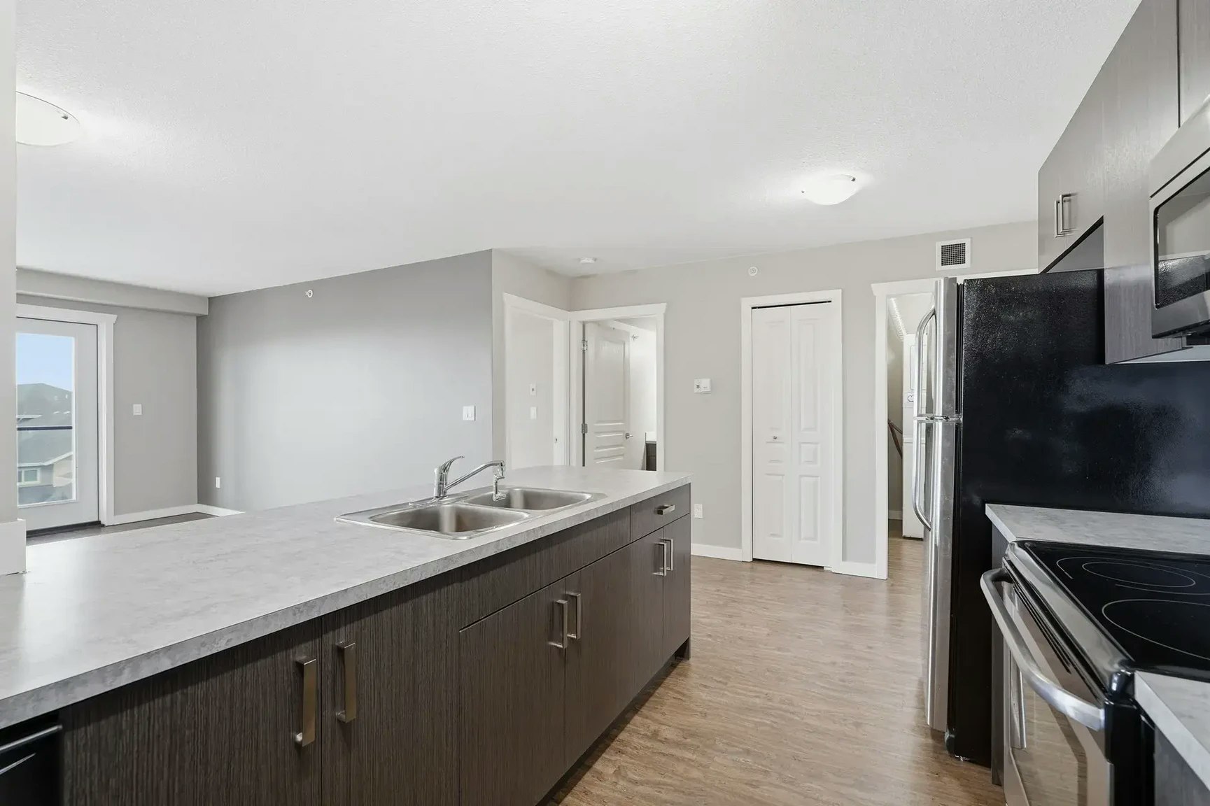 212-217 Lake Street, Red Deer County, AB, T4E 1B9 - 22